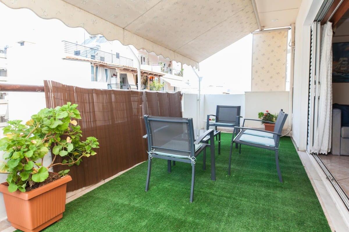 Cute One Bedroom In Pireas *